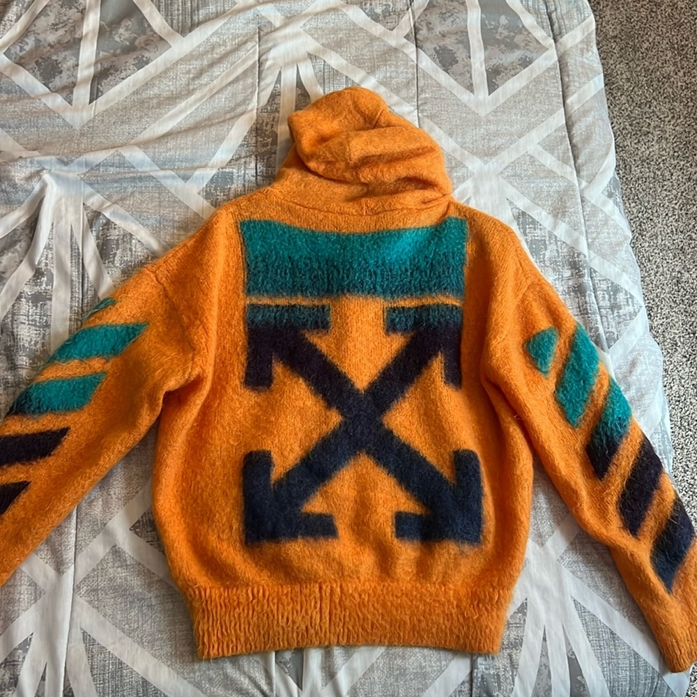 2021 S/S Offwhite Knit hoodie Size Small